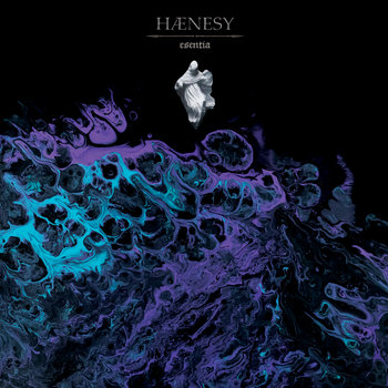 Hænesy Esentia